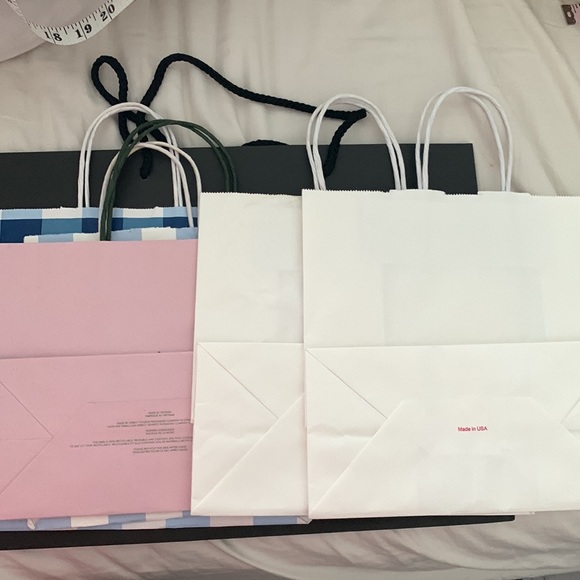 Gift Bags & Box - Picture 16 of 16